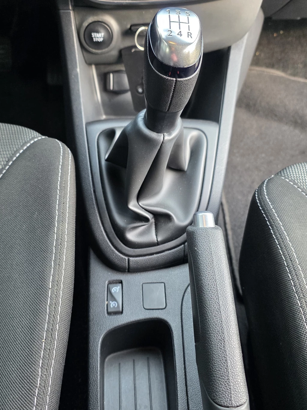 Renault Clio – foto 14