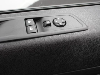 Opel Vivaro – thumbnail 22