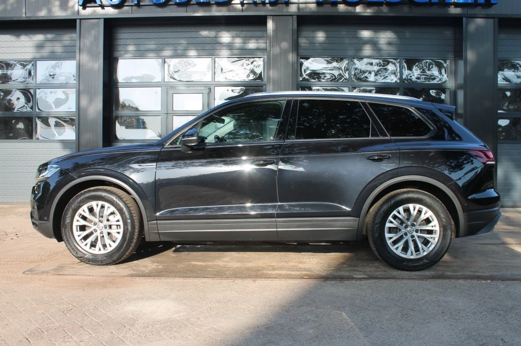 Volkswagen Touareg – foto 3