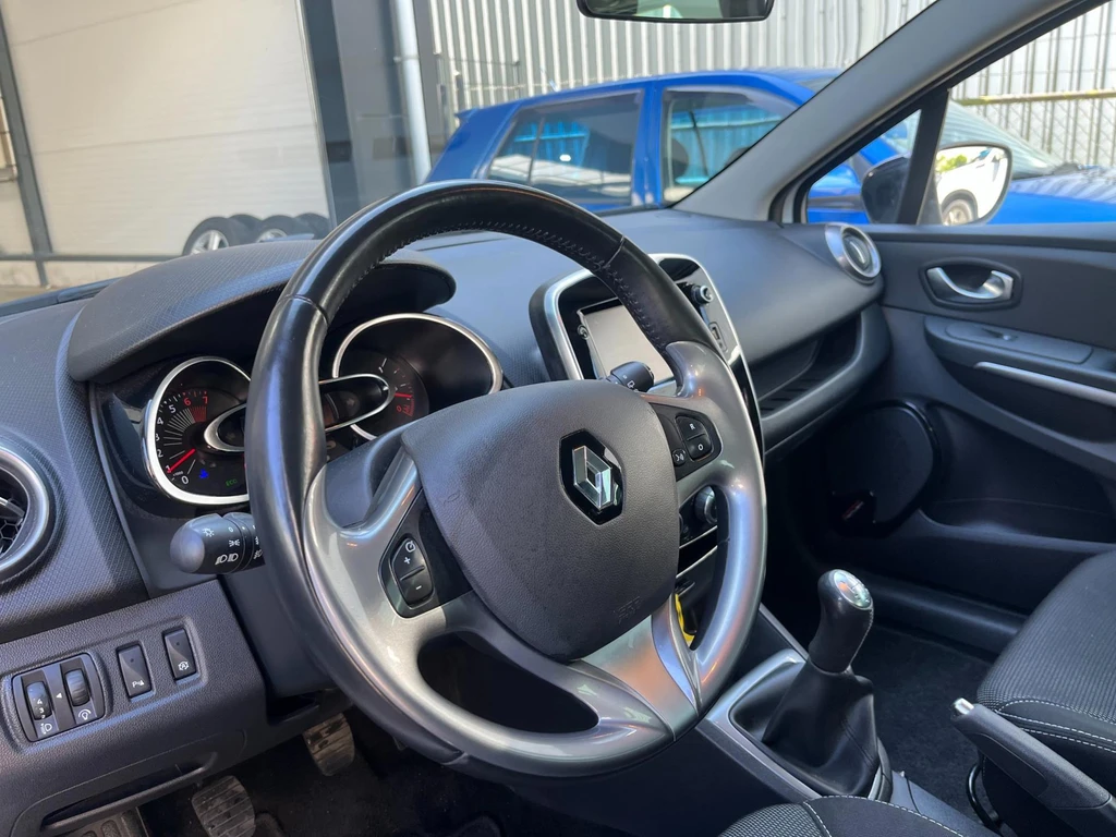 Renault Clio – foto 10