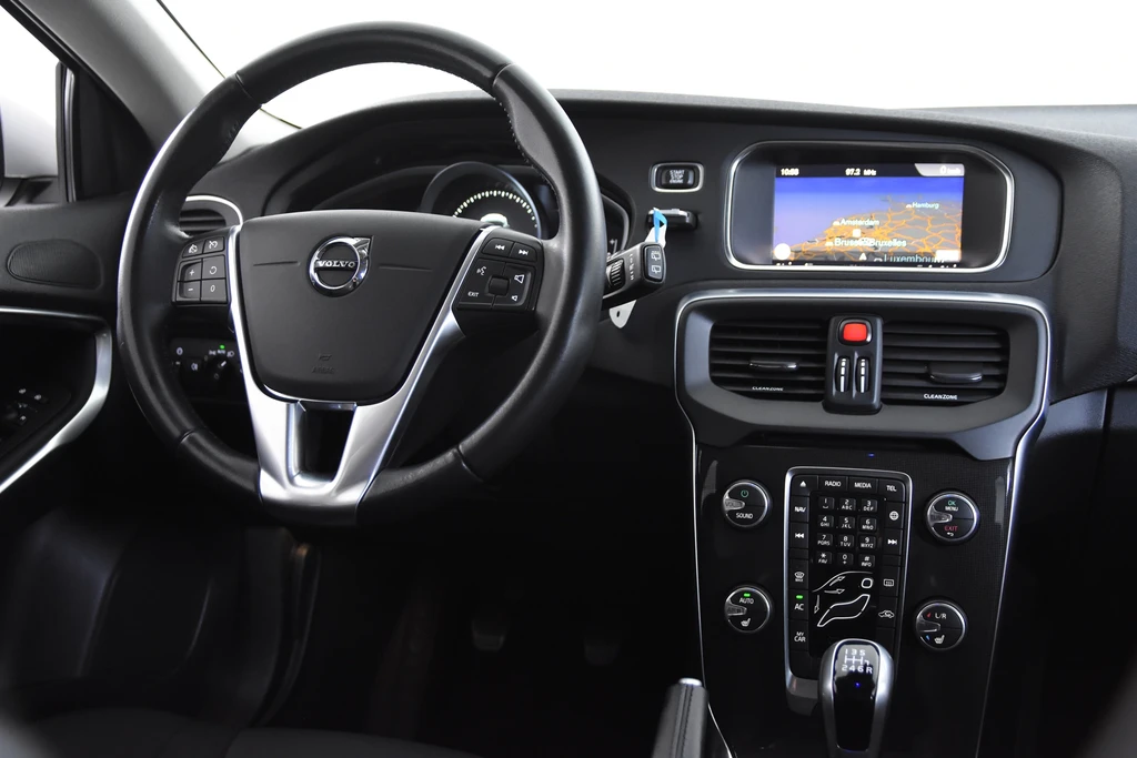 Volvo V40 – foto 17