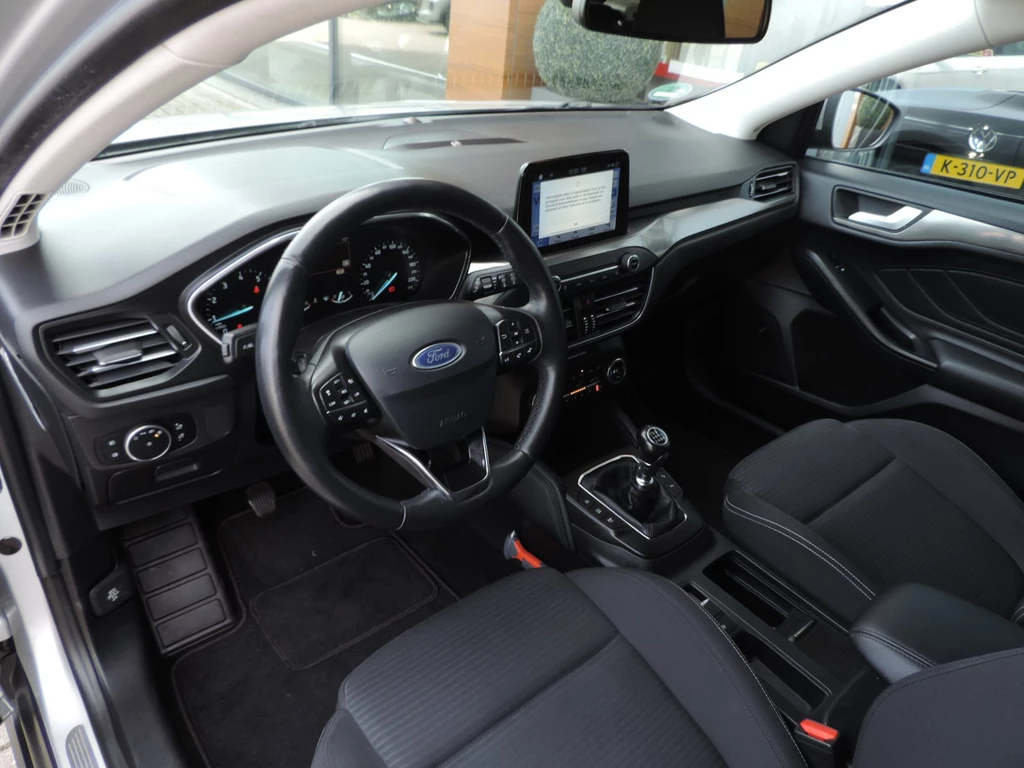 Ford Focus – foto 11