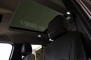 Land Rover Defender – thumbnail 16
