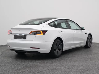 Tesla Model 3 – thumbnail 11
