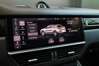 Porsche Cayenne – thumbnail 59