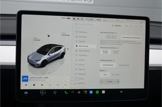 Tesla Model Y – thumbnail 16