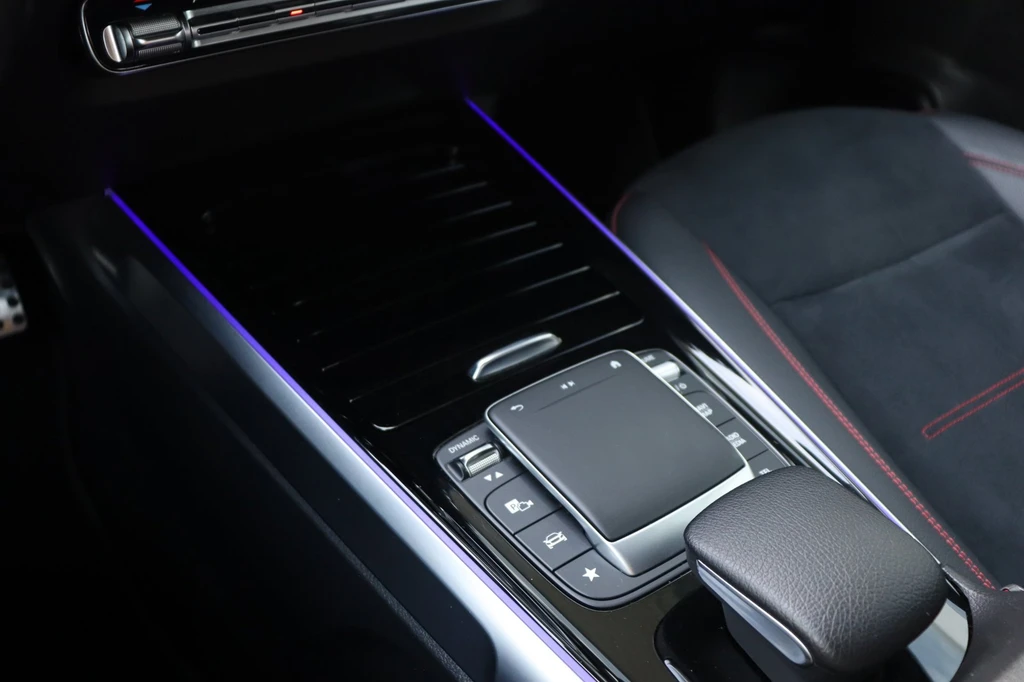 Mercedes-Benz GLB – foto 15