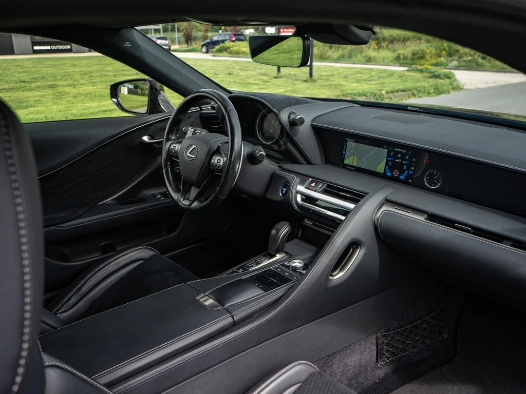 Lexus LC – foto 29