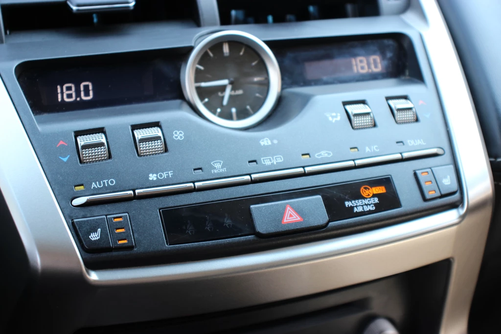 Lexus NX – foto 27
