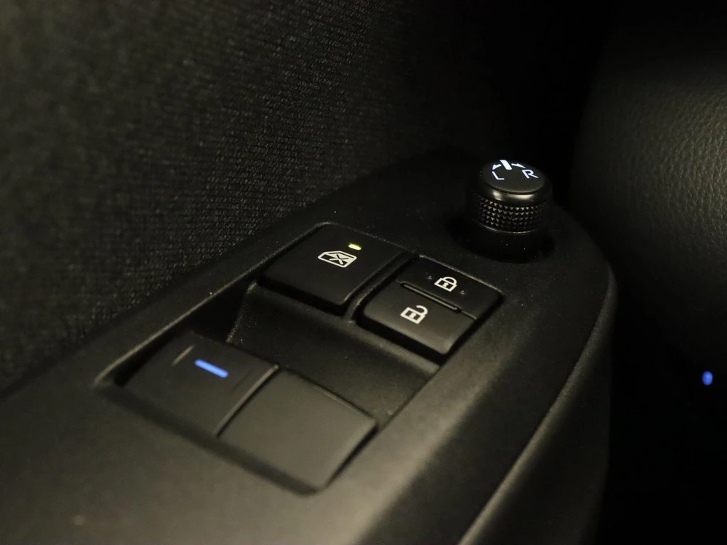Toyota Yaris – foto 18
