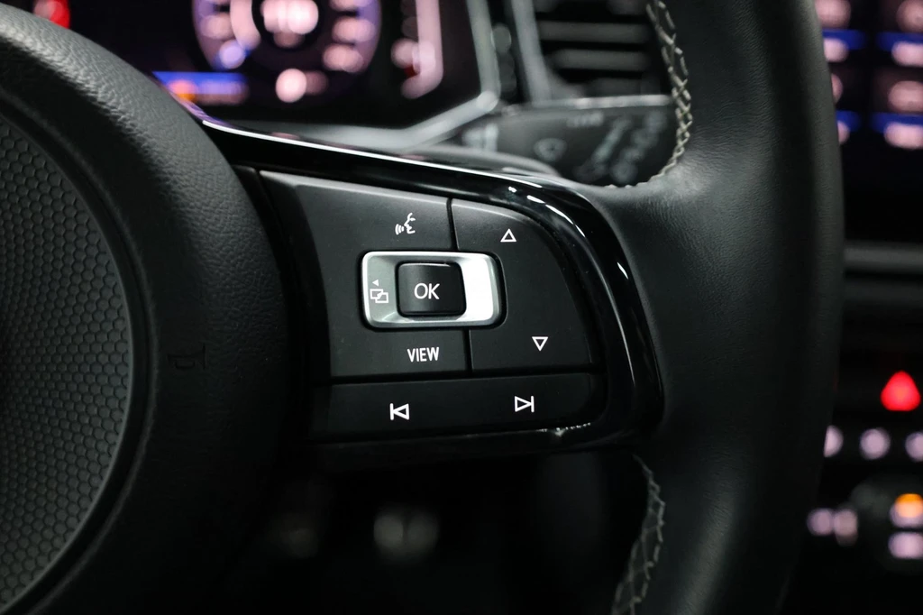 Volkswagen T-Roc – foto 15