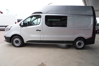 Renault Trafic – thumbnail 2