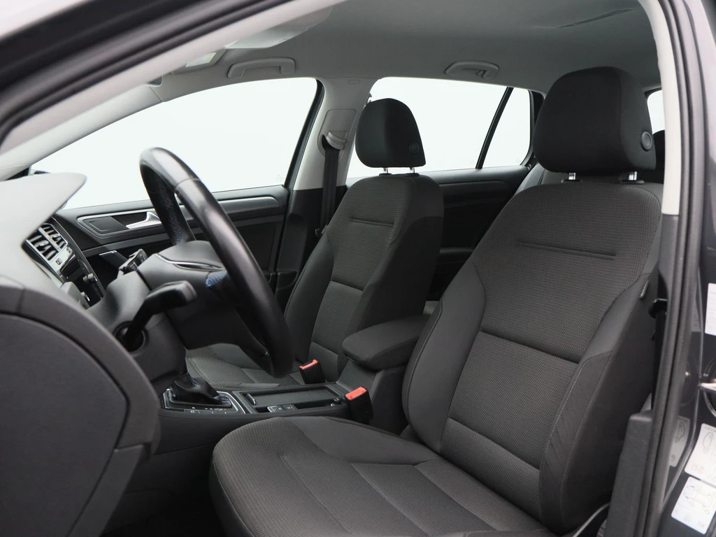 Volkswagen e-Golf – foto 11