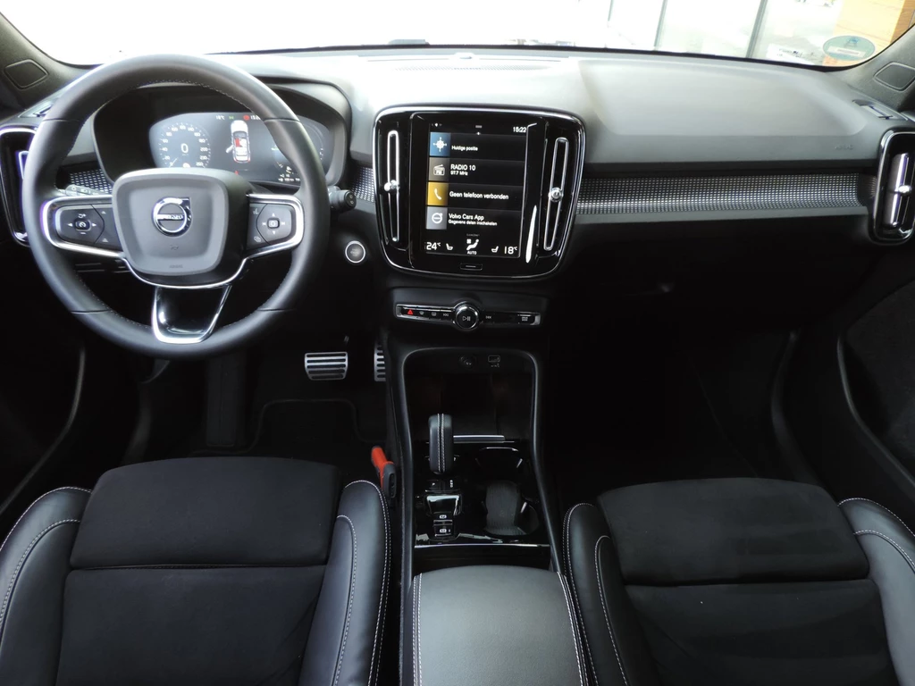Volvo XC40 – foto 12