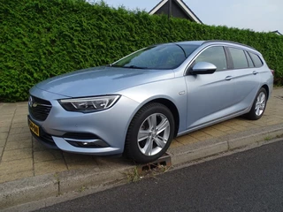 Opel Insignia – thumbnail 1