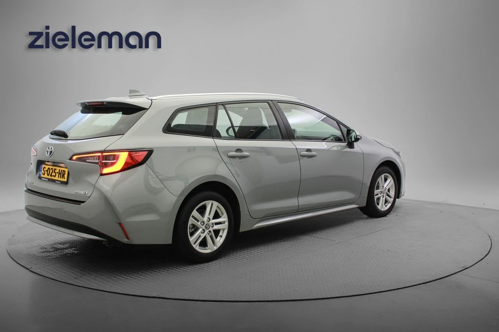 Toyota Corolla Touring Sports – foto 5
