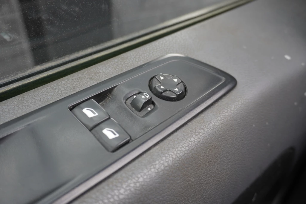 Opel Vivaro – foto 16