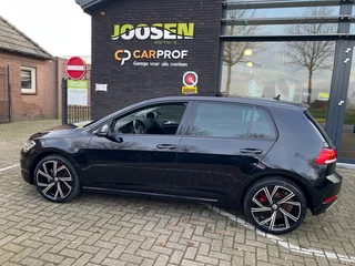 Volkswagen Golf – thumbnail 3