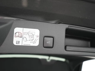 Ford Kuga – thumbnail 42