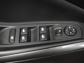 Opel Grandland X – thumbnail 22
