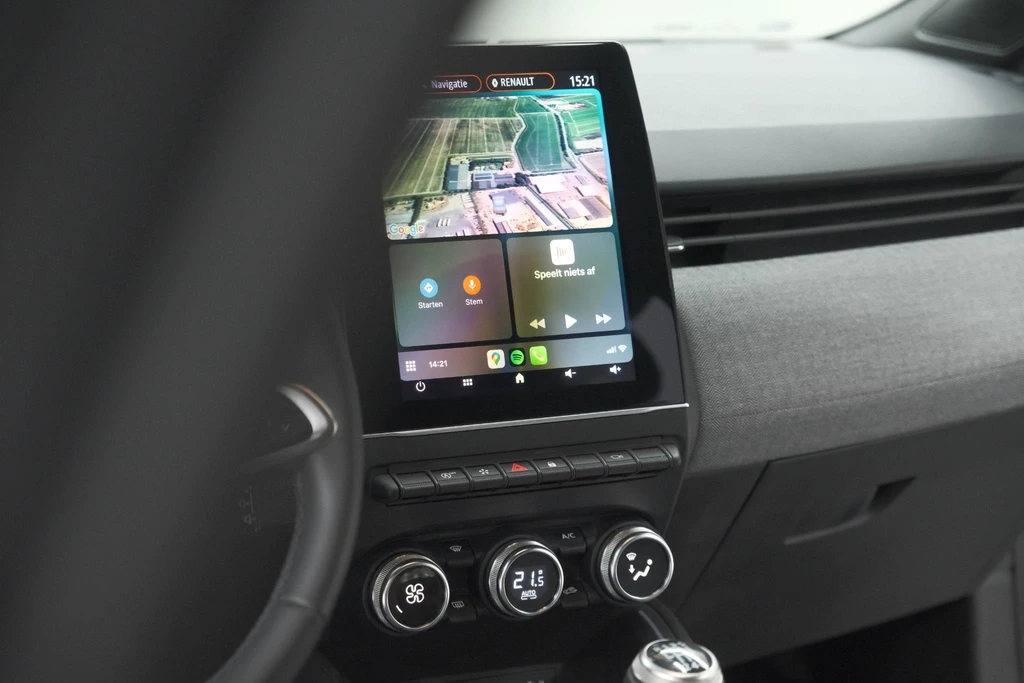 Renault Clio – foto 24