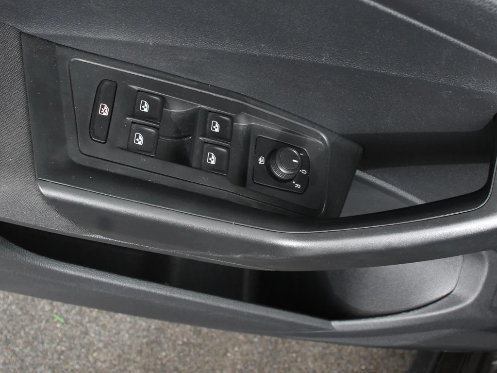 Volkswagen T-Roc – foto 14
