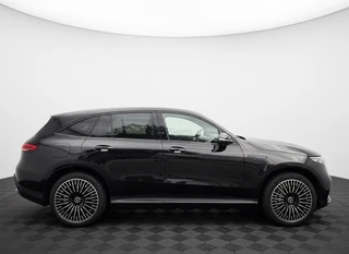 Mercedes-Benz EQC – thumbnail 7