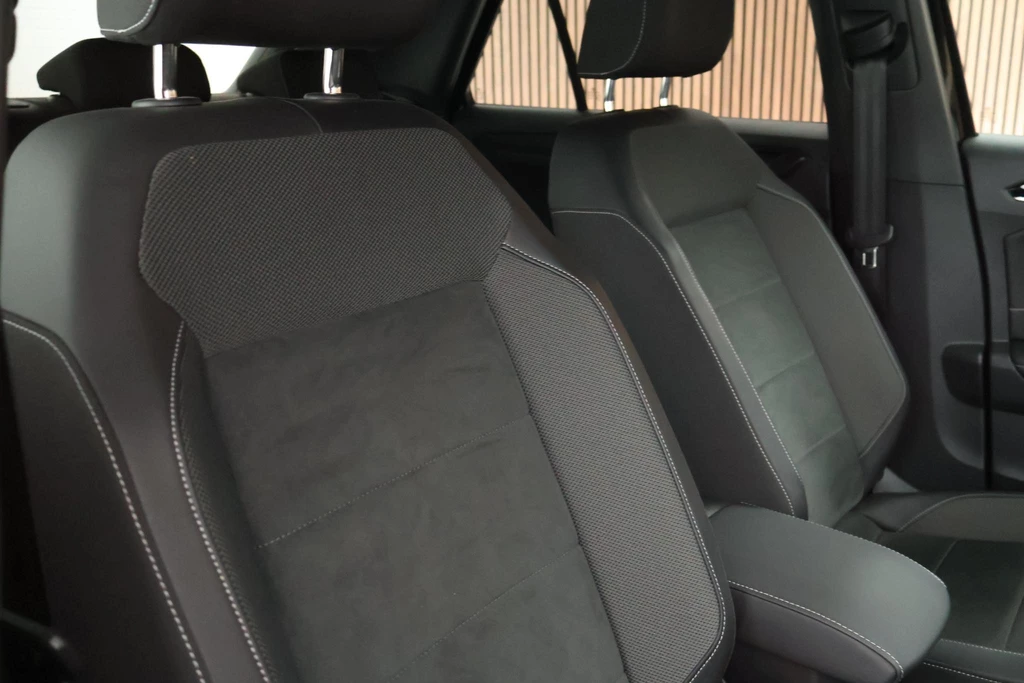 Volkswagen T-Roc – foto 39