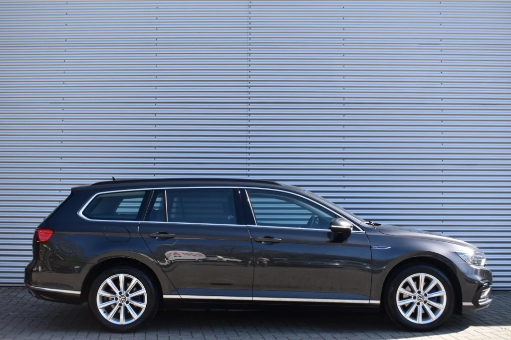 Volkswagen Passat – foto 5