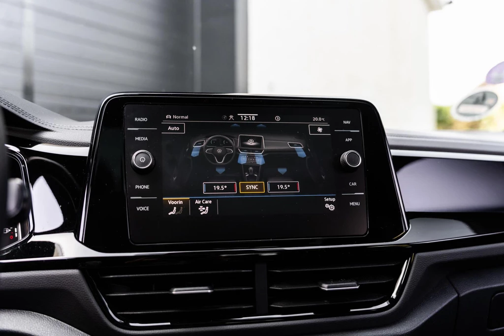 Volkswagen T-Roc – foto 28