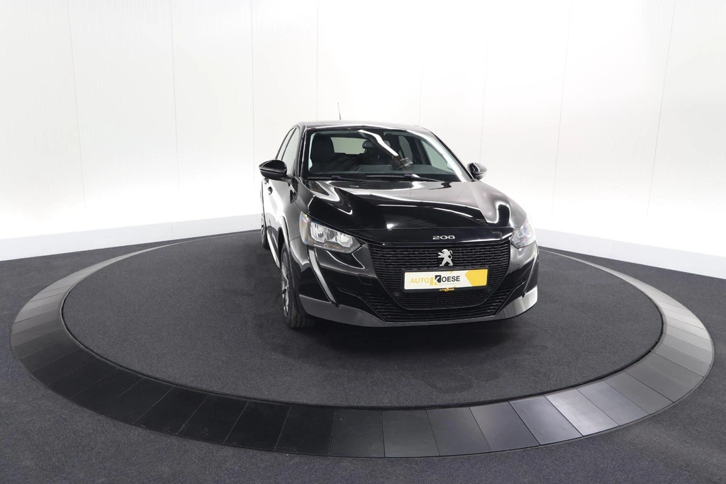 Peugeot e-208 – foto 16