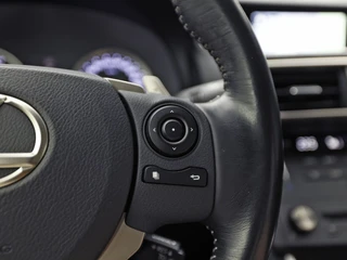 Lexus IS – thumbnail 22