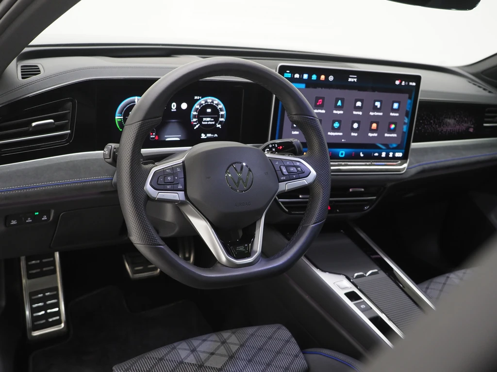Volkswagen Passat – foto 18