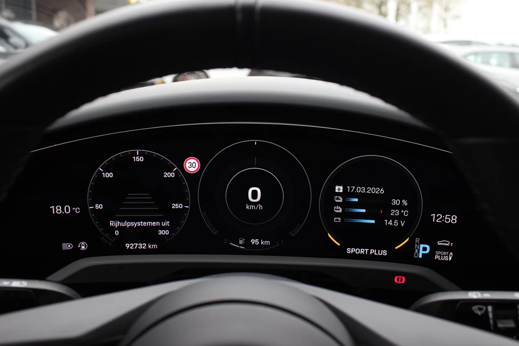Porsche Taycan – foto 21