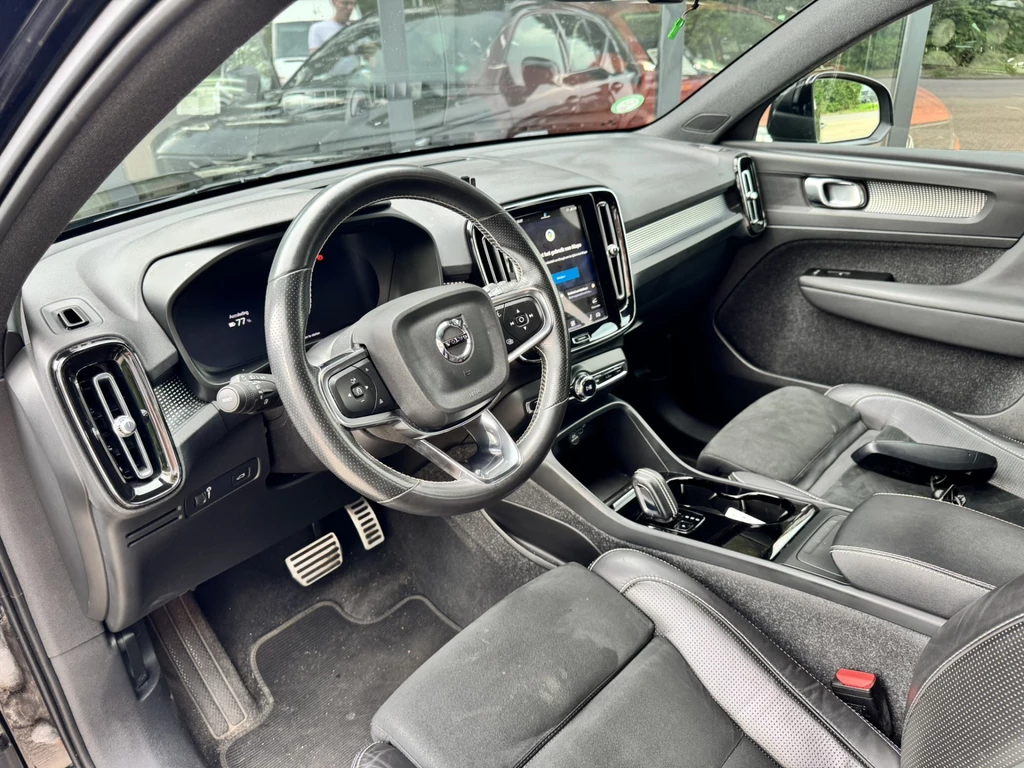 Volvo XC40 – foto 8
