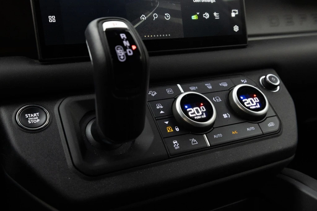 Land Rover Defender – foto 16