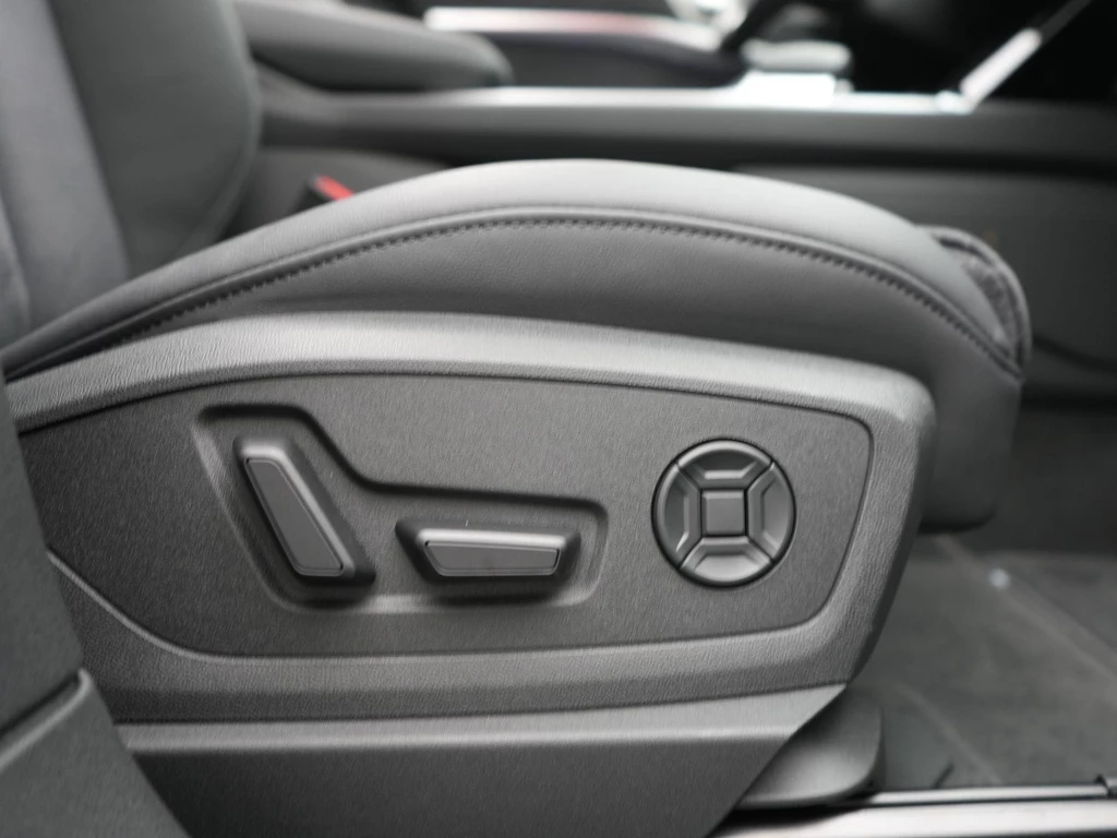 Audi Q8 Sportback e-tron – foto 59