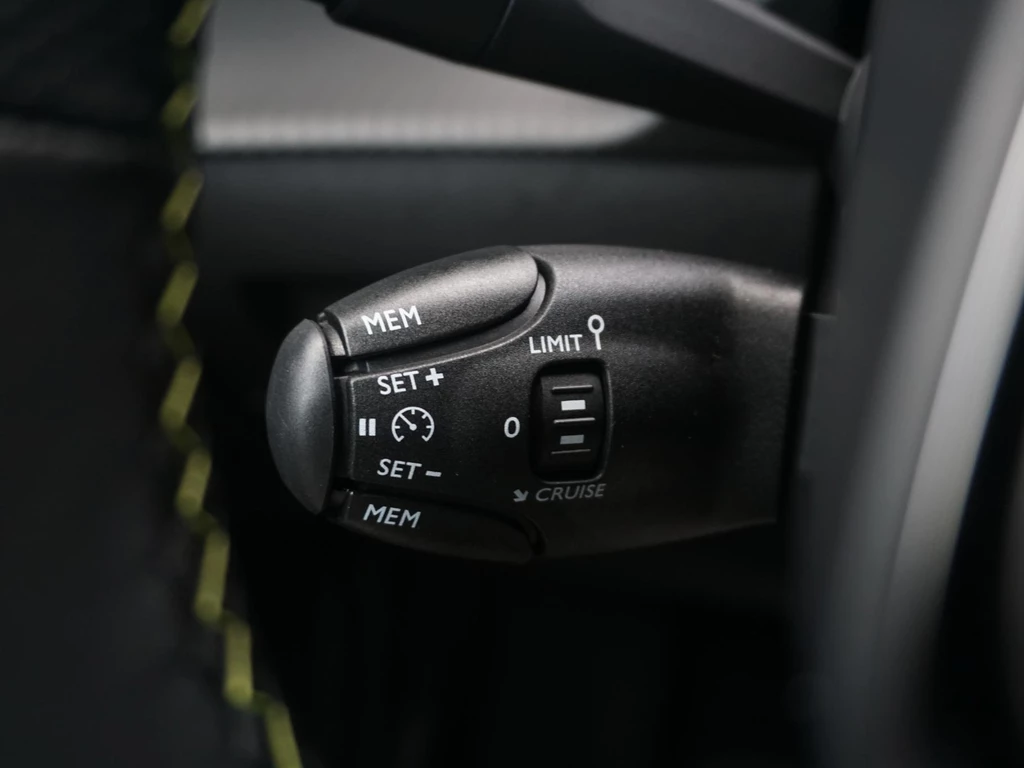 Peugeot e-2008 – foto 15