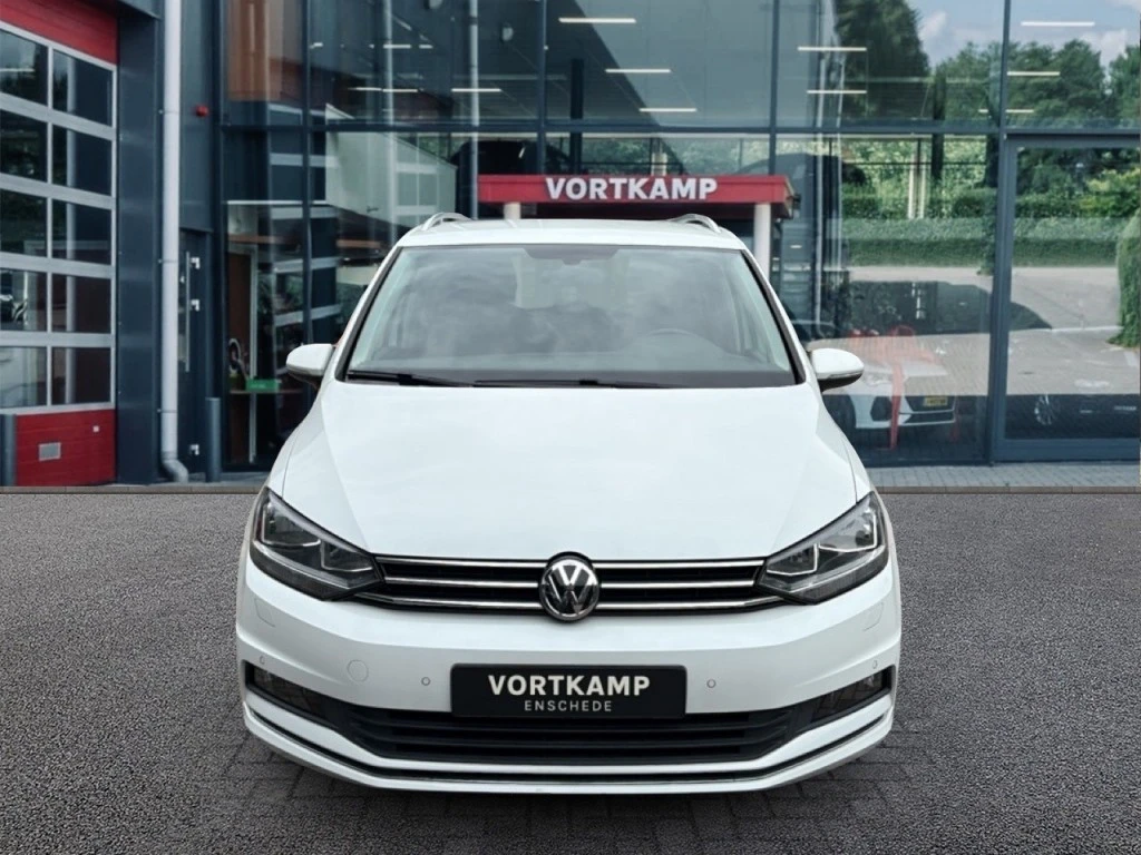 Volkswagen Touran – foto 8