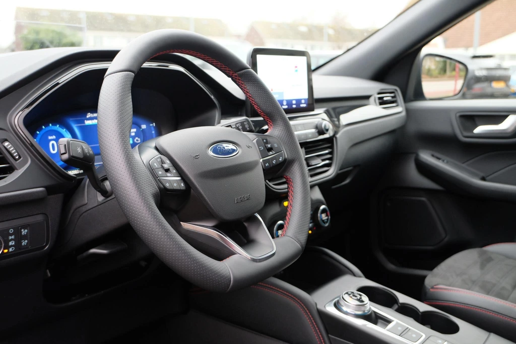 Ford Kuga – foto 19