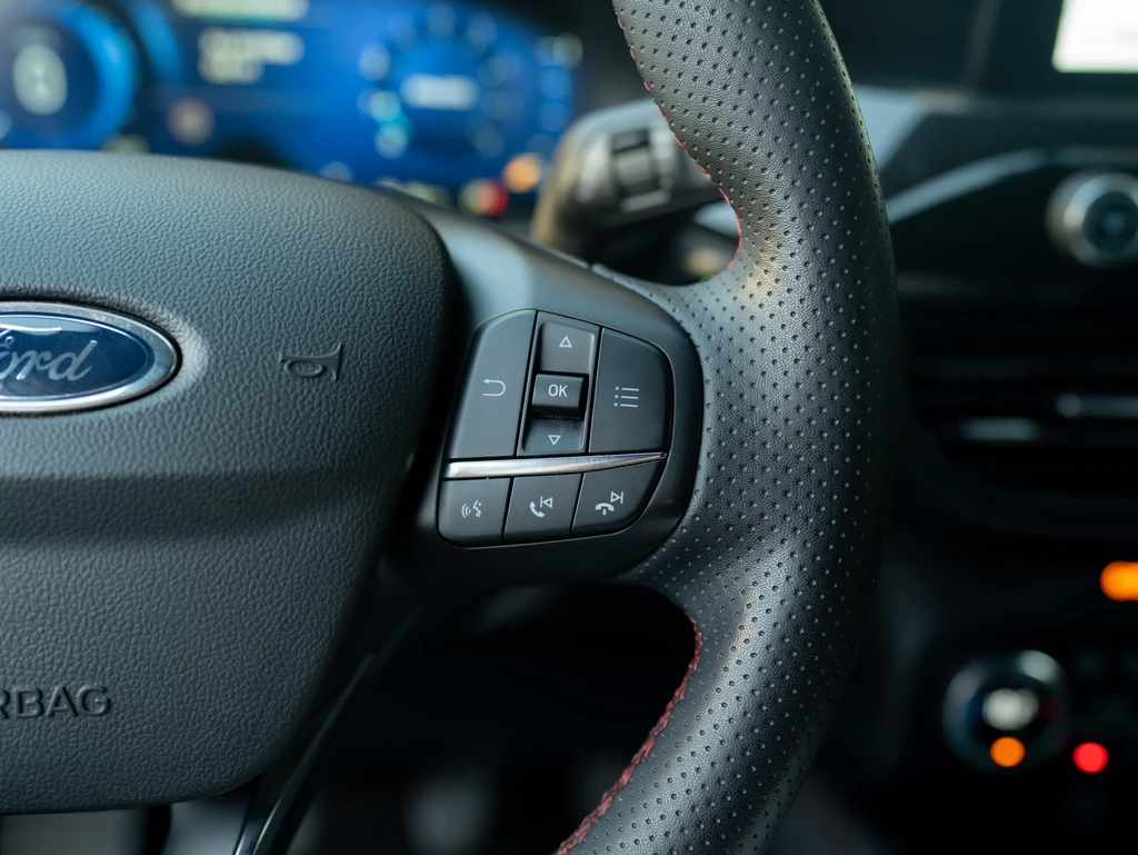 Ford Kuga – foto 40
