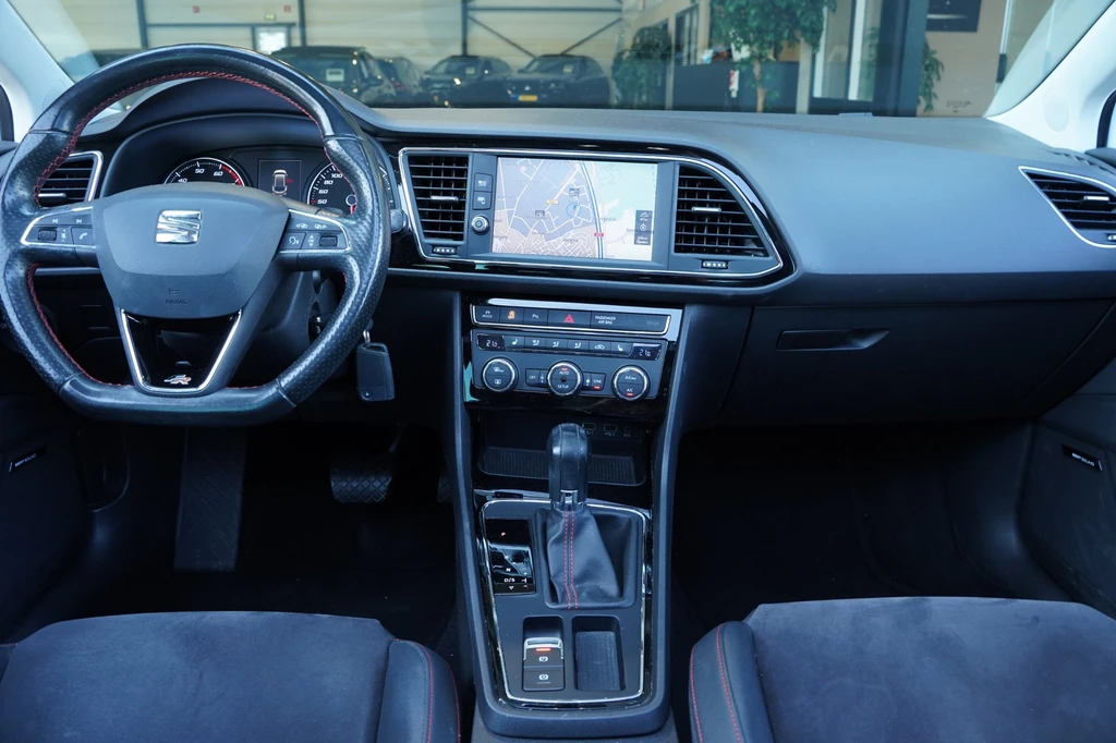 SEAT Leon – foto 7