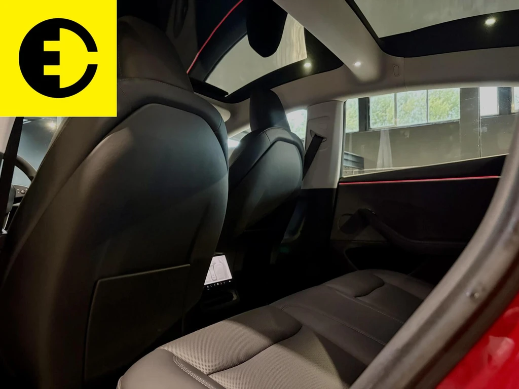 Tesla Model 3 – foto 14