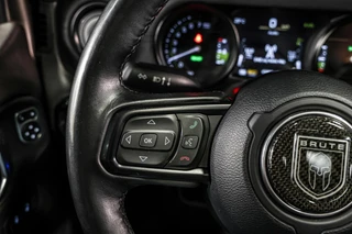 Jeep Wrangler – thumbnail 47