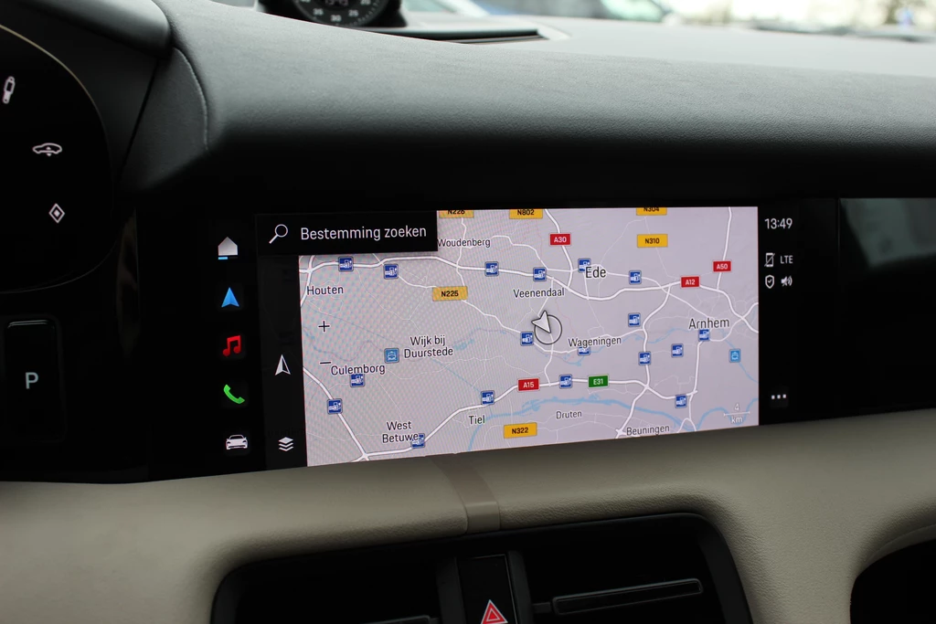 Porsche Taycan – foto 24