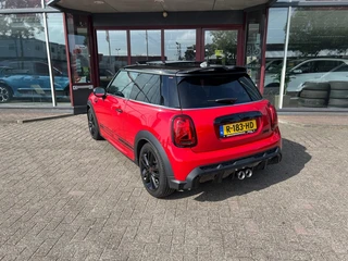 MINI Cooper S – thumbnail 2