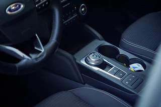 Ford Kuga – thumbnail 31