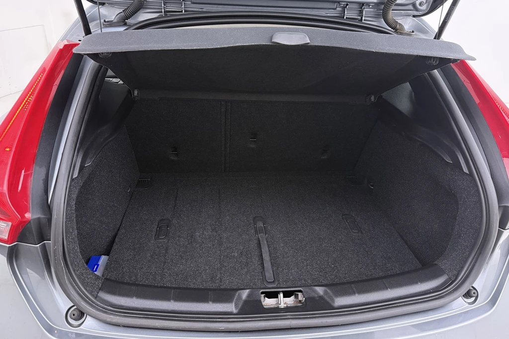 Volvo V40 – foto 41