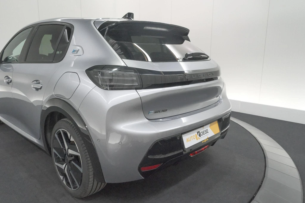 Peugeot e-208 – foto 6