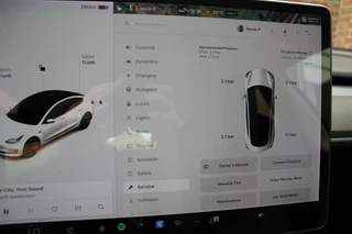 Tesla Model 3 – thumbnail 20